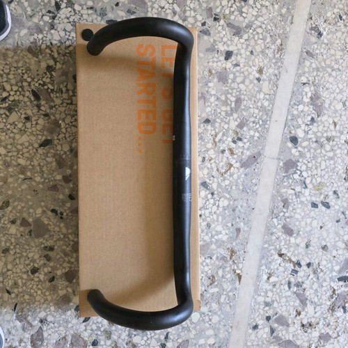 Canyon H17 400mm reach 70 like new