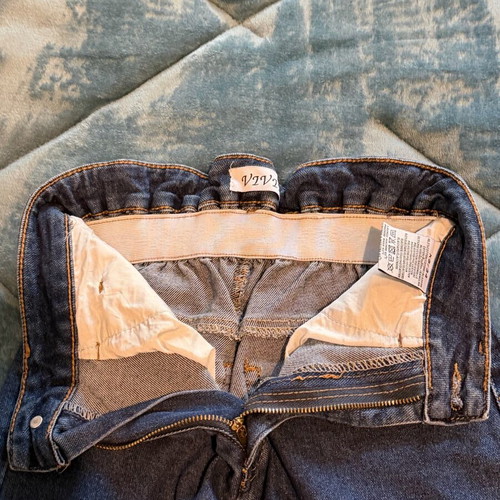 Blue high-waisted Celestino jeans like new, size S