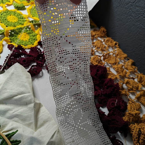 Vintage knitted crafts and embroidery used, assorted pieces