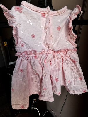 Baby clothing set like new, pack of 3, Orchestra, 1-3 months