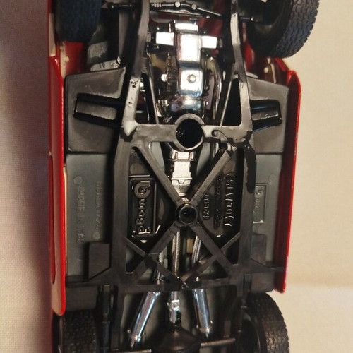 Chevrolet Corvette 1957 metal model 1/24 Burago