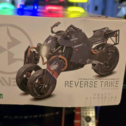 Death Stranding Reverse Trike plastic model 1:12 new