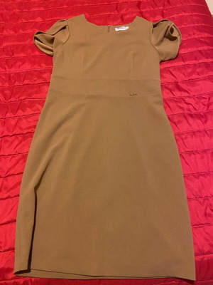 Women's beige dress new, size M