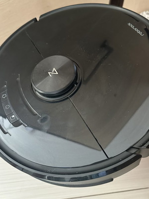 Roborock S6 MaxV robot vacuum without charger, like new
