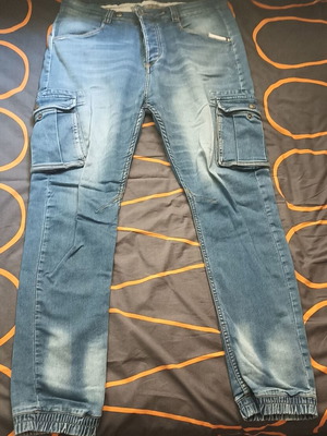 Cargo pants Pop air and Pull n Bear XL like new, blue and green