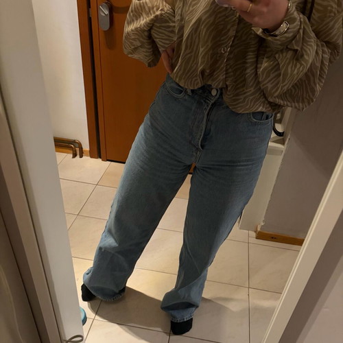 Zara flare jeans size 36 like new, blue