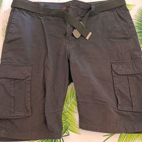 Cargo shorts used Victory black, size 34