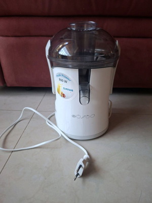 Pitsos juicer like new in excellent condition