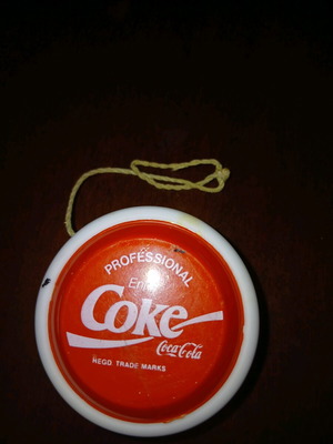 Coca-Cola yo-yo collectible from the 80s used