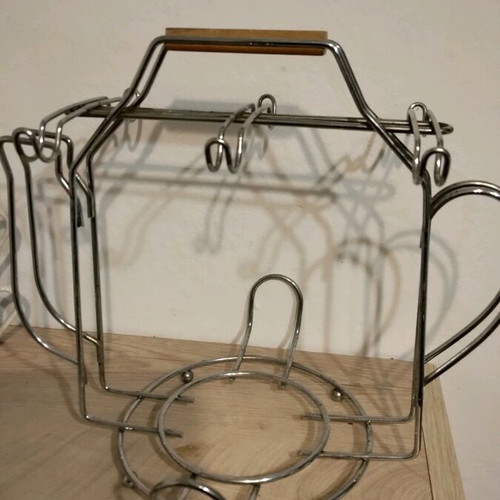 Tea set with metal base unused