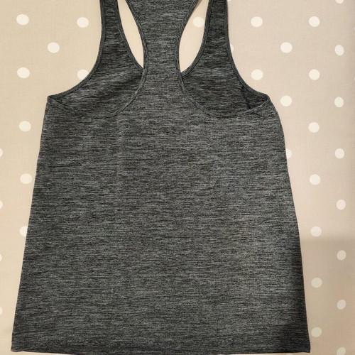 OISHO and Bershka Sports Tops like new, sizes S and M