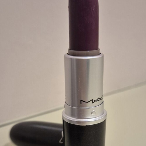 MAC Satin Lipstick Rebel new, classic berry shade