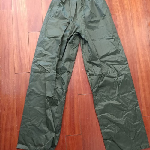 Waterproof Set Pants/Jacket new size Small khaki