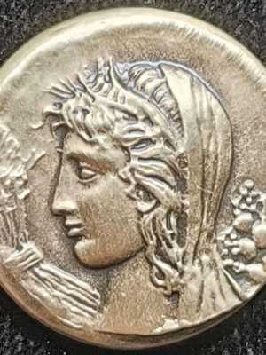 Silver Replica used 8.8g .925 Silver