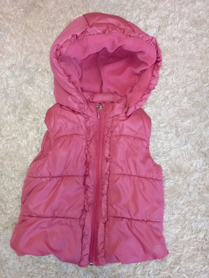 Sleeveless vest for girl used, 24 months with lining