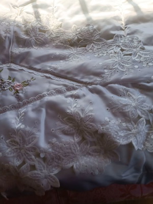 Satin double bed cover new with embroidery and lace