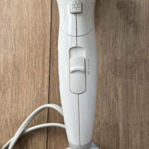Hair dryer used, in good condition