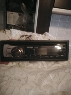 Telefunken car stereo used, plays CD, MP3, MMA