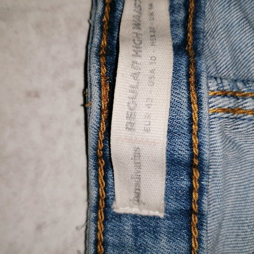 Light Blue Jeans Stradivarius used, size 40