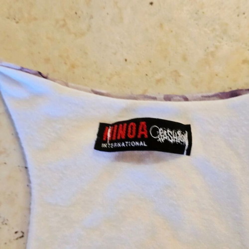 Kin Kinoa T-shirt like new, colorful, sizes S and M