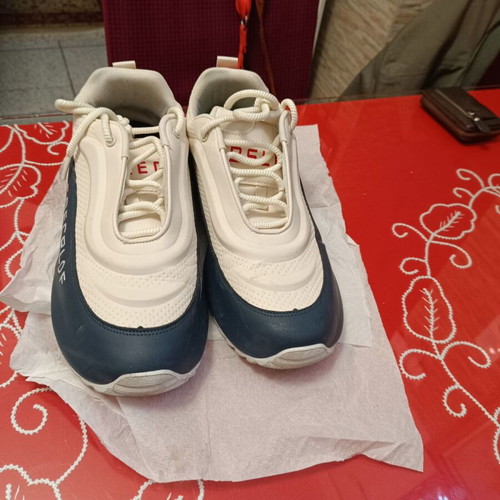 Casual athletic shoes like new, size 45, beige and blue