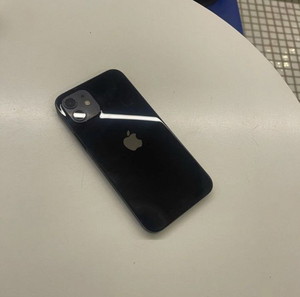 Apple iPhone 12 (Μαύρο/64 GB)