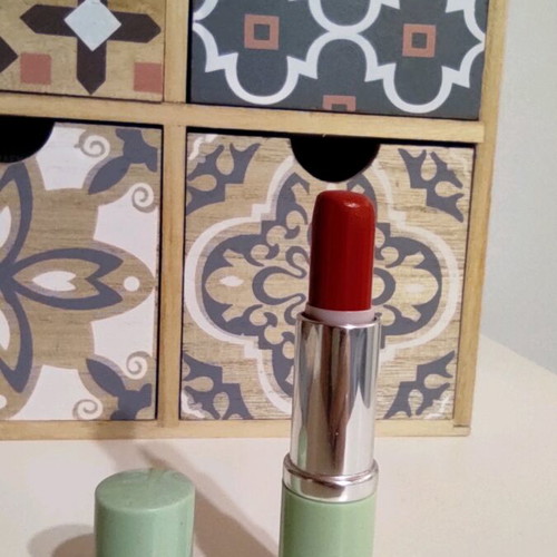 Essence and other lipsticks like new, red