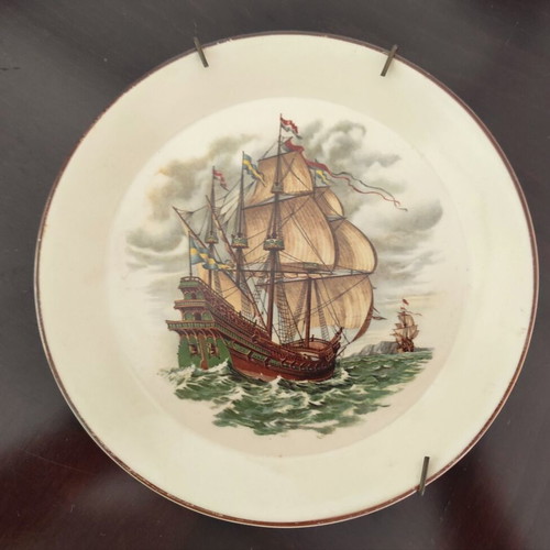 Decorative plate Ship new with metal hanger 18 cm