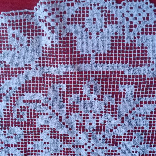 Oval filet lace doily handmade vintage 1950s from Tinos
