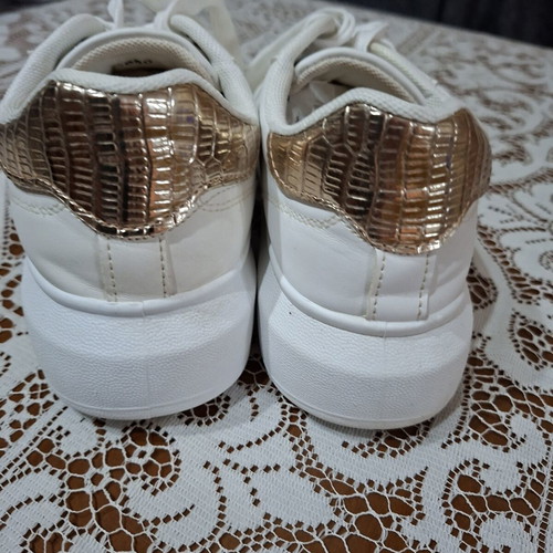 Women's white sneakers with gold bee and rhinestones size 38 like new
