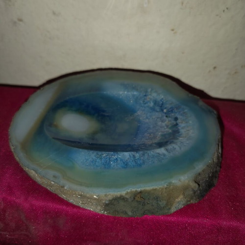 Ashtray like new, blue agate