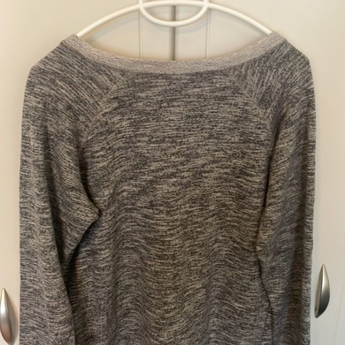 Janira long-sleeve blouse like new, white and grey