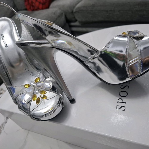 Sposa Moda silver sandals like new with crystals, size 36