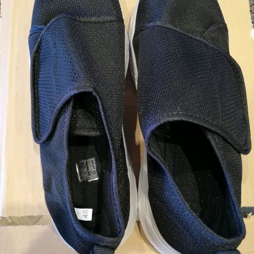 Canvas summer shoes new, size 46, black
