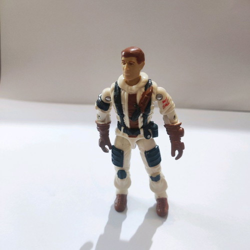 G.I. Joe Blizzard Figure Hasbro 1988 like new with slight knee crack