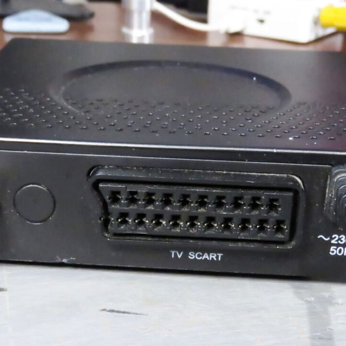 Telemax SD 7003 SD receiver used without remote control
