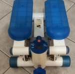 Stepper exercise machine like new with digital display