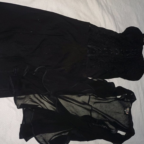 Clothing set used black small with corset top, skirt and vest