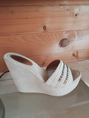 White wedge sandals size 39 new