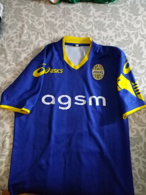Hellas Verona football jersey medium used