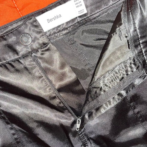 Bershka Baggy Cargo Trousers, black, size S