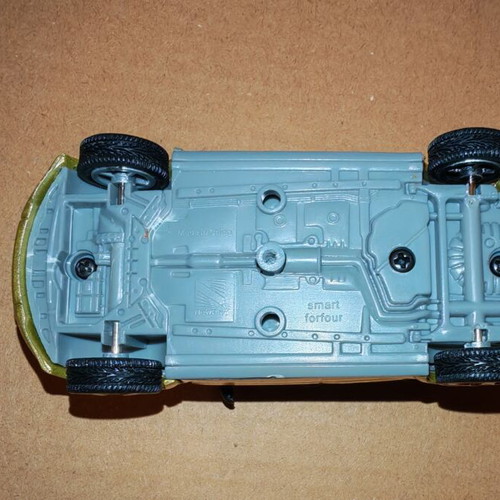 Smart Forfour miniature model 1:43 like new by New Ray