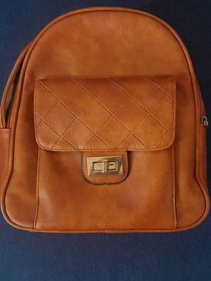 Back bag used, brown with sturdy straps