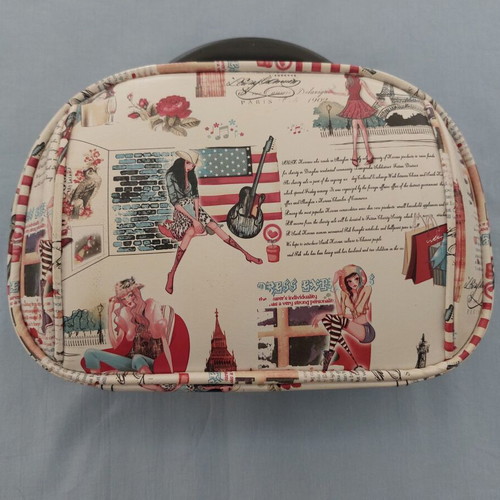 Hard travel toiletry bag