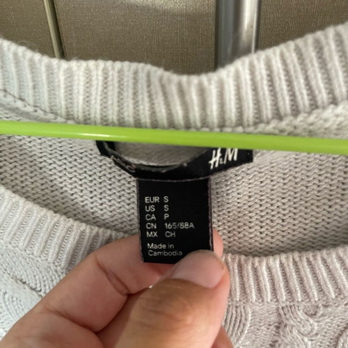 Women's sweater small used