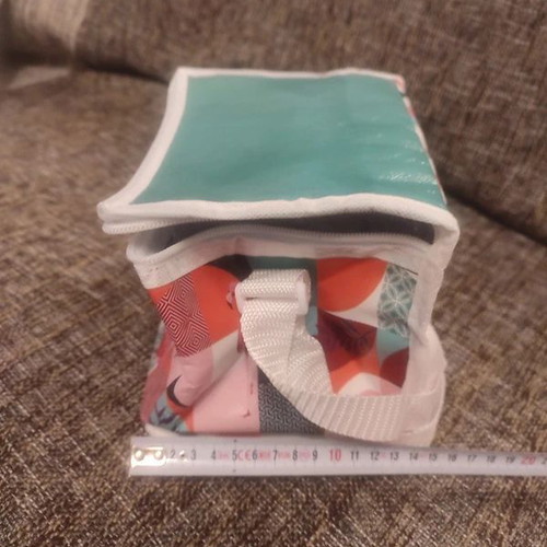 Insulated Lunch Bag new with flamingo pattern
