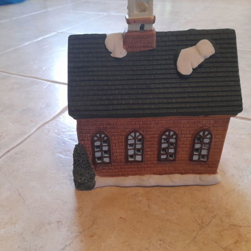 Small temple house decorative item