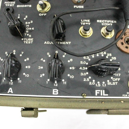 1944 U.S Army Tube Tester I-177-B used military tube testing device