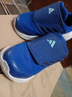 Adidas Cloudfoam shoes used, size 23.5 for boys