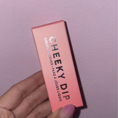 Cheeky Dip liquid blusher with sponge new